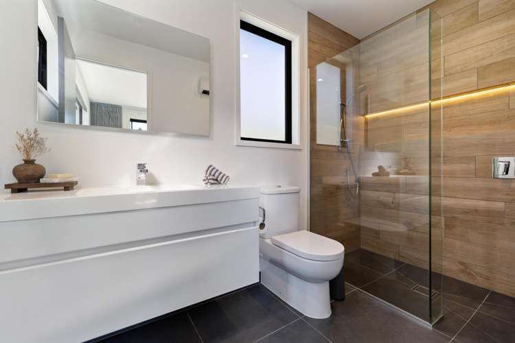 6 Pendeen Crescent Jacks Point_17