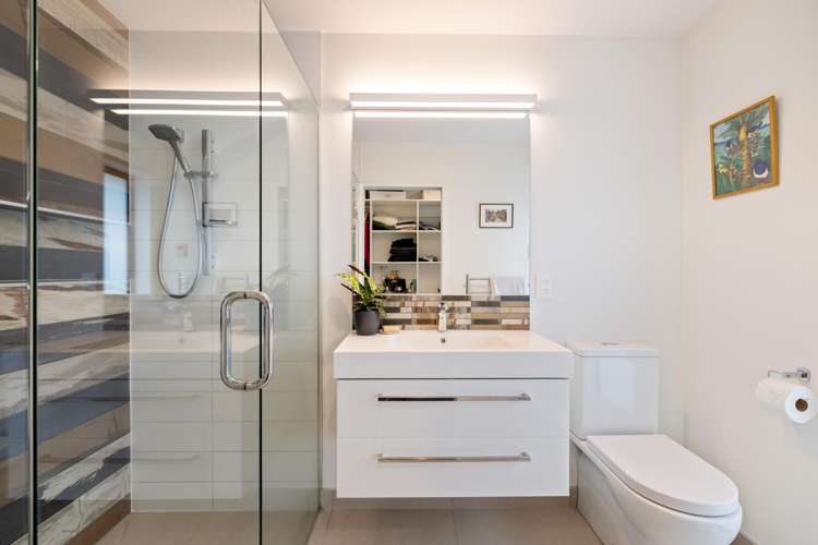 3 James Caird Lane Wigram_17