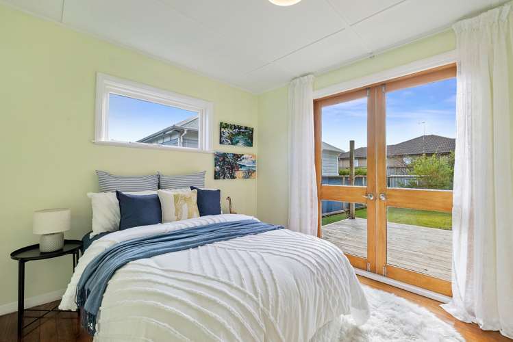 7 Poneke Drive Waikanae_13