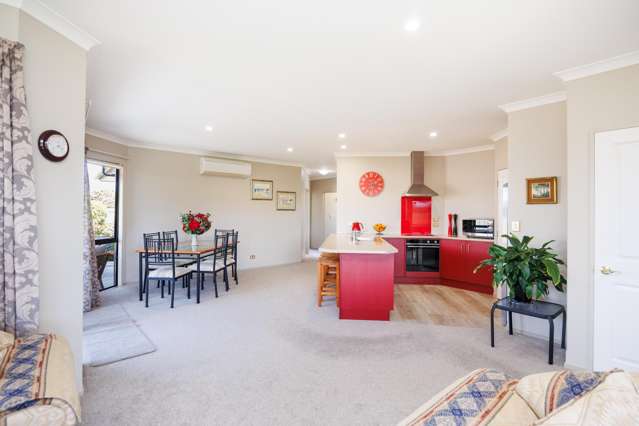 4 Meridian Grove Kelvin Grove_1