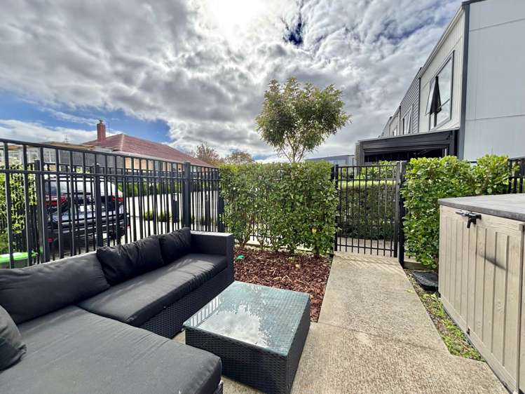 28 Patariki Way Beach Haven_11