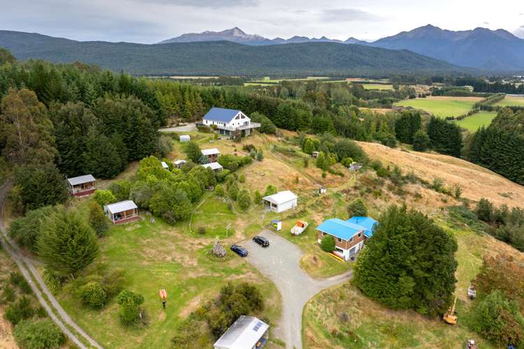 270 Hillside-Manapouri Road Manapouri_2