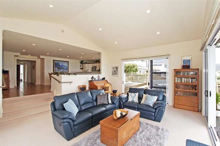 19 Commodore Place Britannia Heights_2