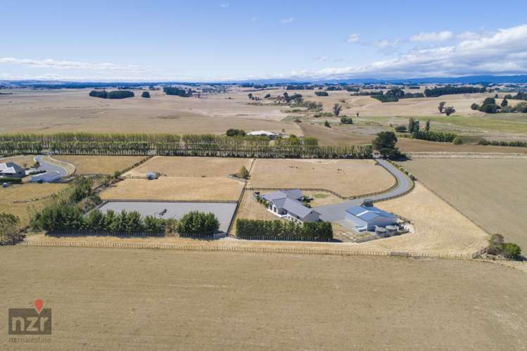 75 Spur Road West Feilding_19