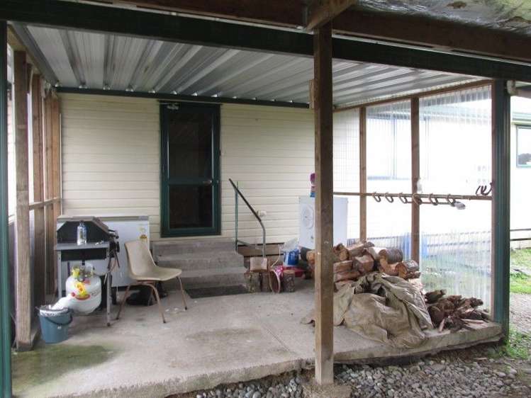 170 Thompsons Road Reefton_7