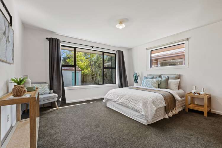 1/100 Prestons Road Redwood_12