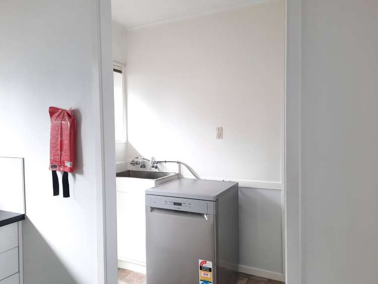 2/42 Arundel Street 10044_13