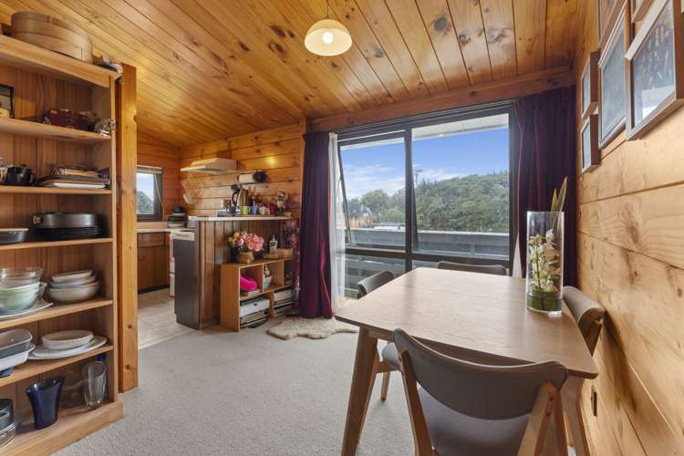 3 Tasman Road Otaki Beach_3