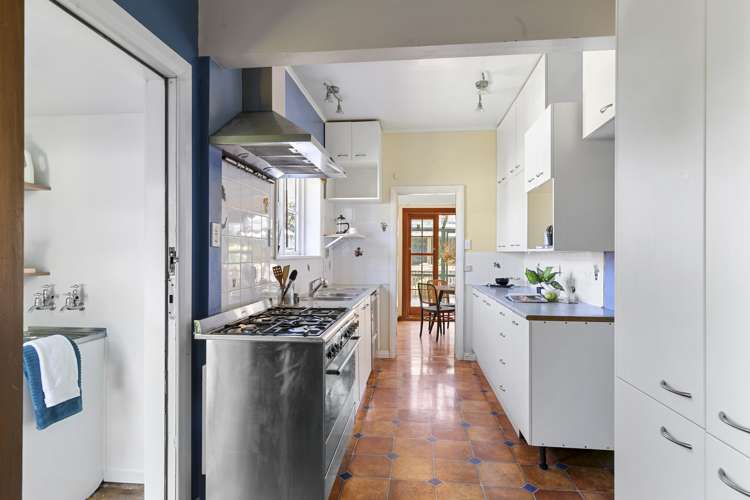 65 Delhi Crescent Khandallah_6