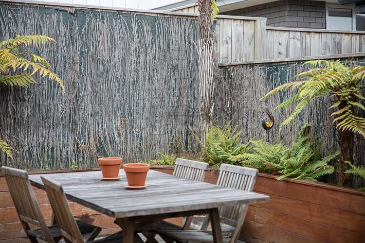 6 Catalina Crescent Burleigh_15