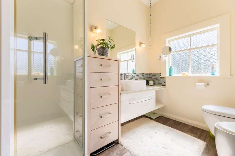 124a Main Road South Raumati Beach_19