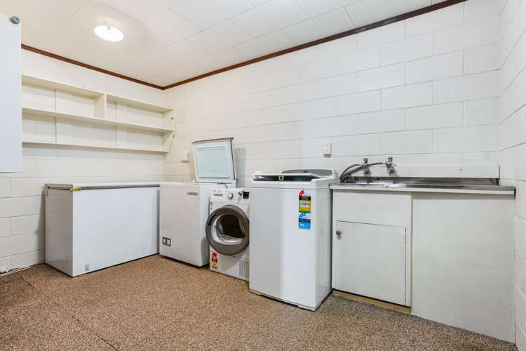 101 Titiro Place Onemana_16