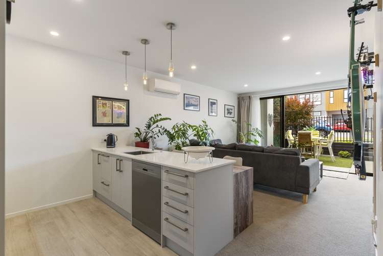 15 Gateway Avenue Beachlands_7