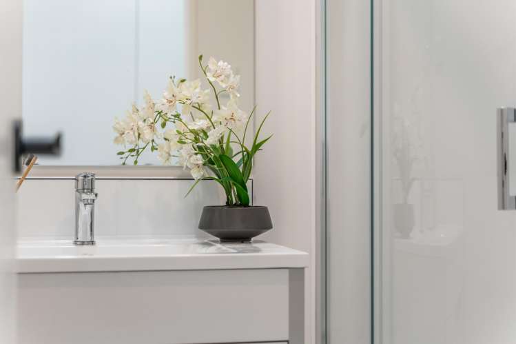 2a Taratoa Street Point England_18