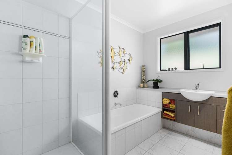 3 Astrid Lane Wellsford_11