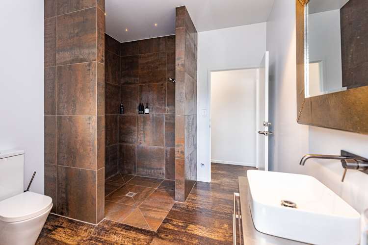 944 Ruatangata Road Whangaehu_8