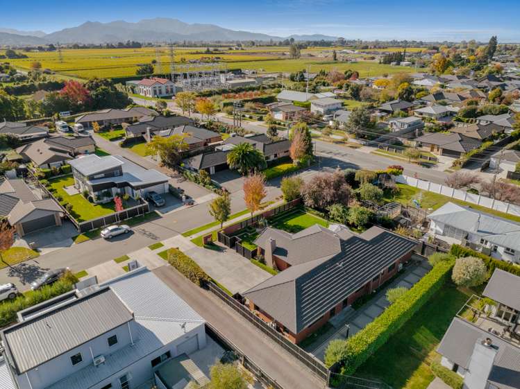 3 Nottinghill Drive Springlands_26