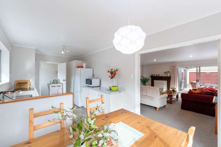 71 Blue Mountains Road Pinehaven_10