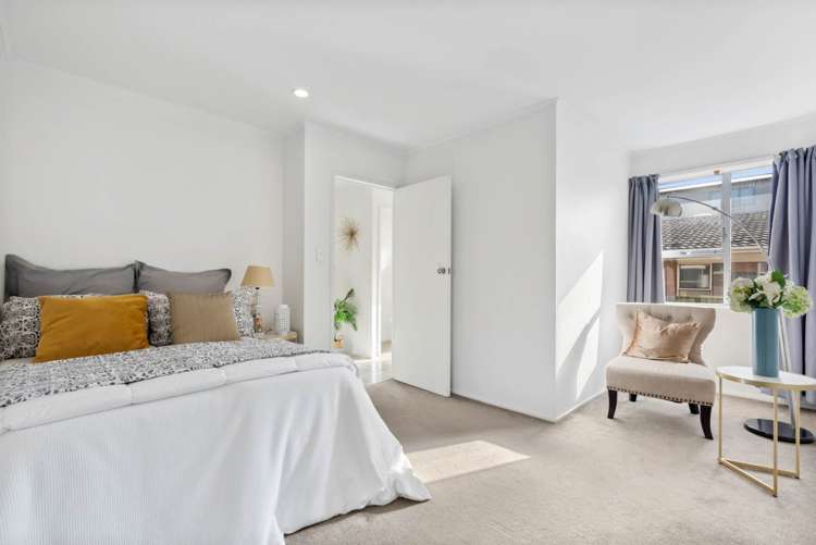 2/14 Campbell Road Royal Oak_6