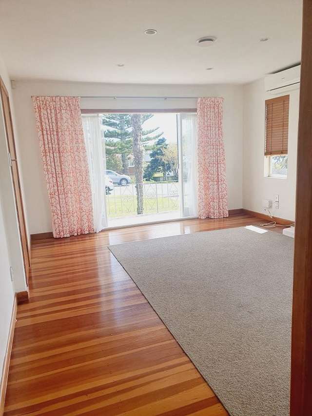 30 Golf Road New Lynn_2