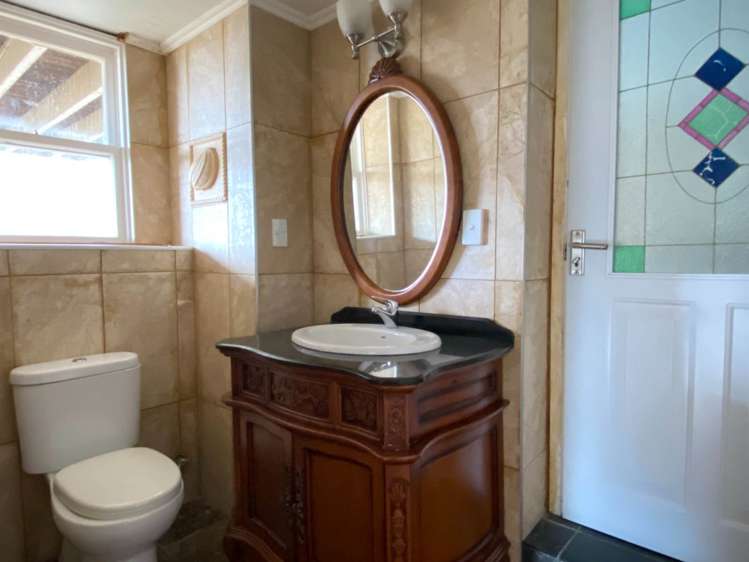 107 Aberdeen Road Castor Bay_19