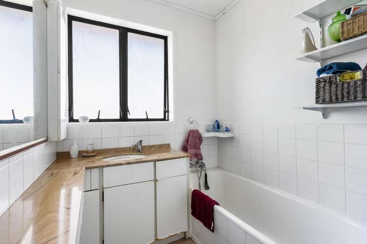 3 Riverhills Avenue Pakuranga Heights_9