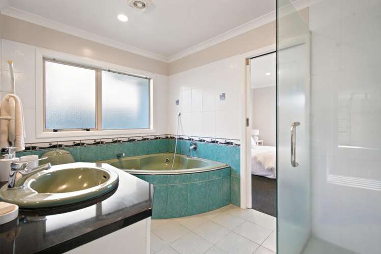 1 Stafford Rise Owhata_20