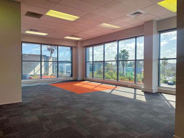 Level 1/5-7 Omega Street Rosedale_1