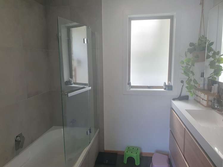 9 Station Road Puriri_8