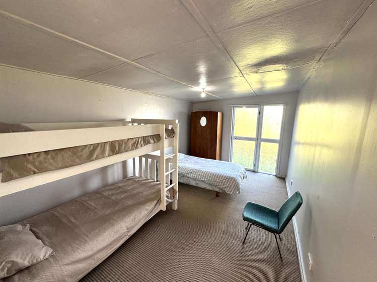 290 Newhaven Road Owaka_29