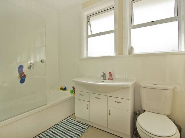 4 Hollard Grove Avalon_4