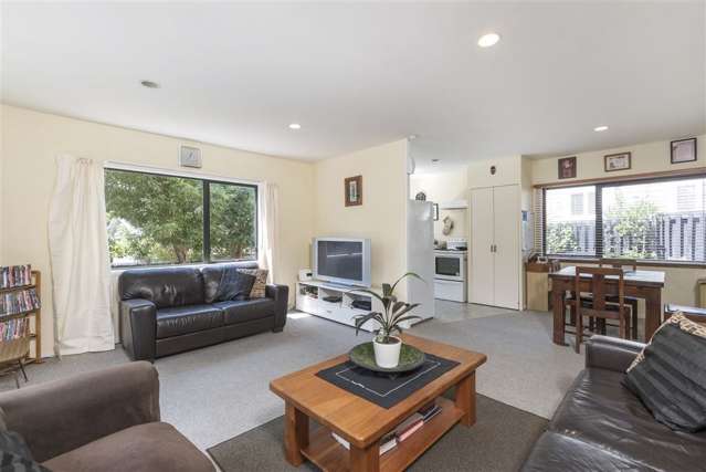 2/51 Alfred Street Onehunga_4