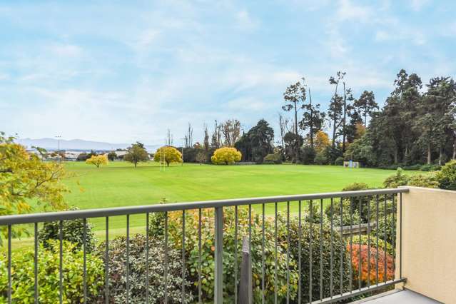 182a The Ridgeway Stoke_3