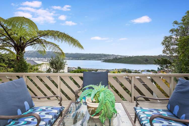 8 Moray Place Papakowhai_19