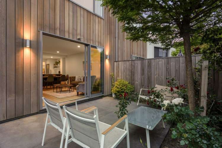 2/441 Madras Street Saint Albans_13