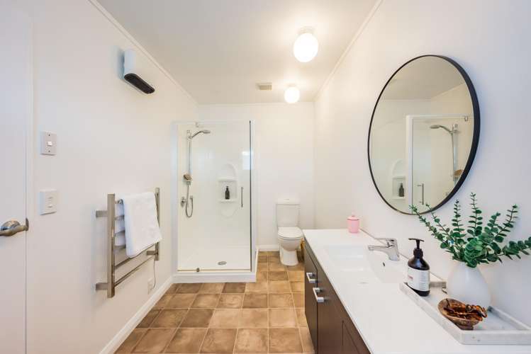 41 Tui Road Raumati Beach_10