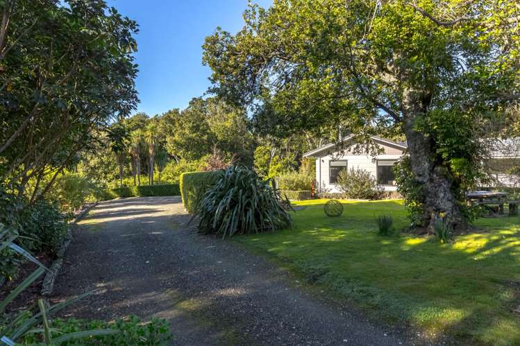 1268 Kaiwhata Road Masterton_9