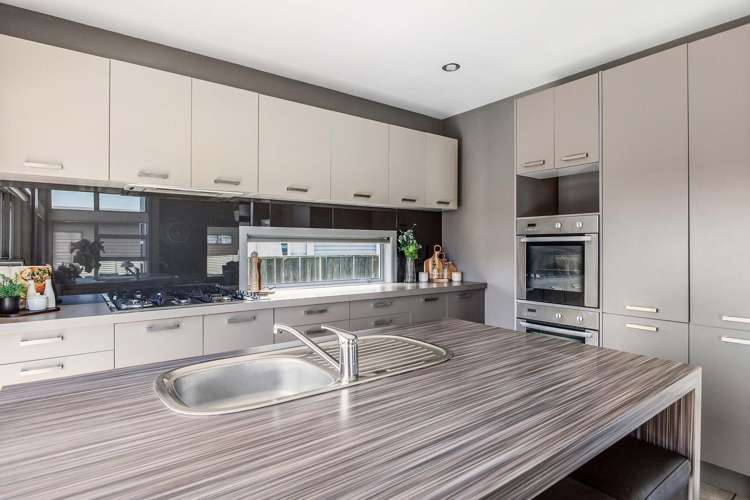 22 Awatapu Drive Whakatane_10