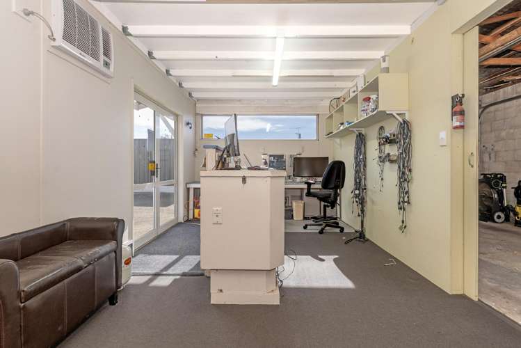 300 Aberdeen Road Te Hapara_23
