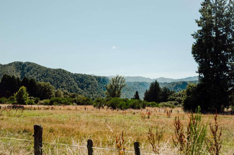 5 Wicken Place Reefton_18