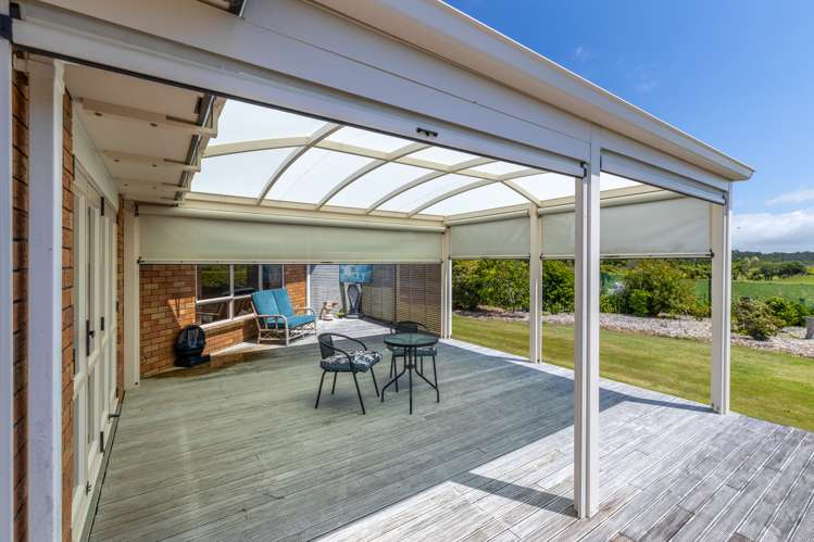 1329 Devon Road Waitara_16