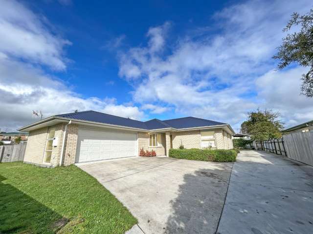 TOKOROA  - 4 BEDROOM