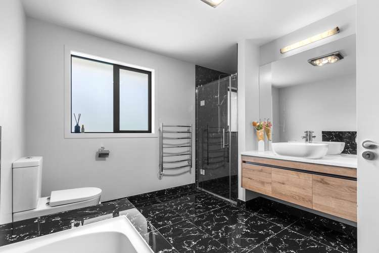 80 Penetaka Heights Pyes Pa_10