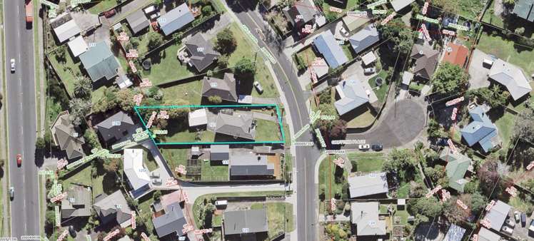 121 Vodanovich Road Te Atatu South_8