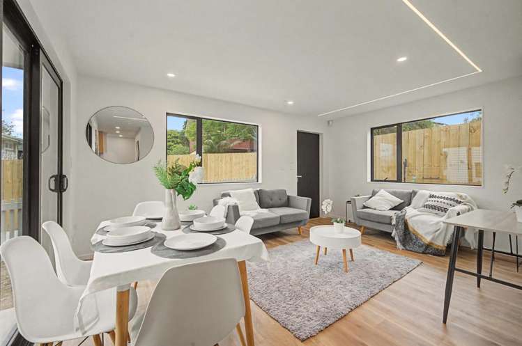 32C-32D Grande Vue Road_2