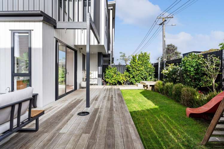 8 Lyndhurst Street Wai O Taiki Bay_18