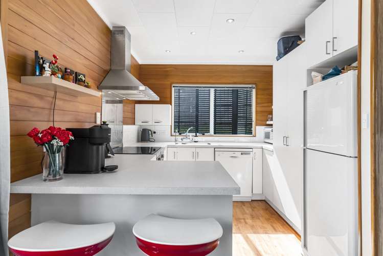 2/17 Waipa Street Birkenhead_4