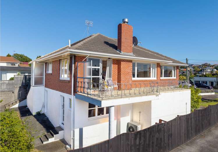 53 Uxbridge Road Mellons Bay_24