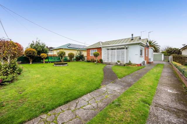 11 Grant Vc Street Hawera_1