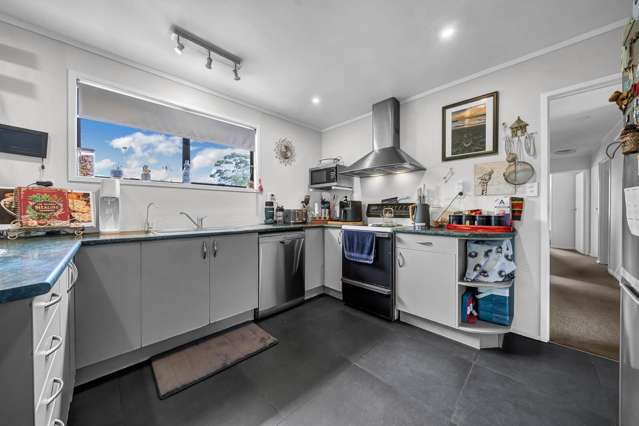 48 Fitzherbert Avenue West Harbour_4